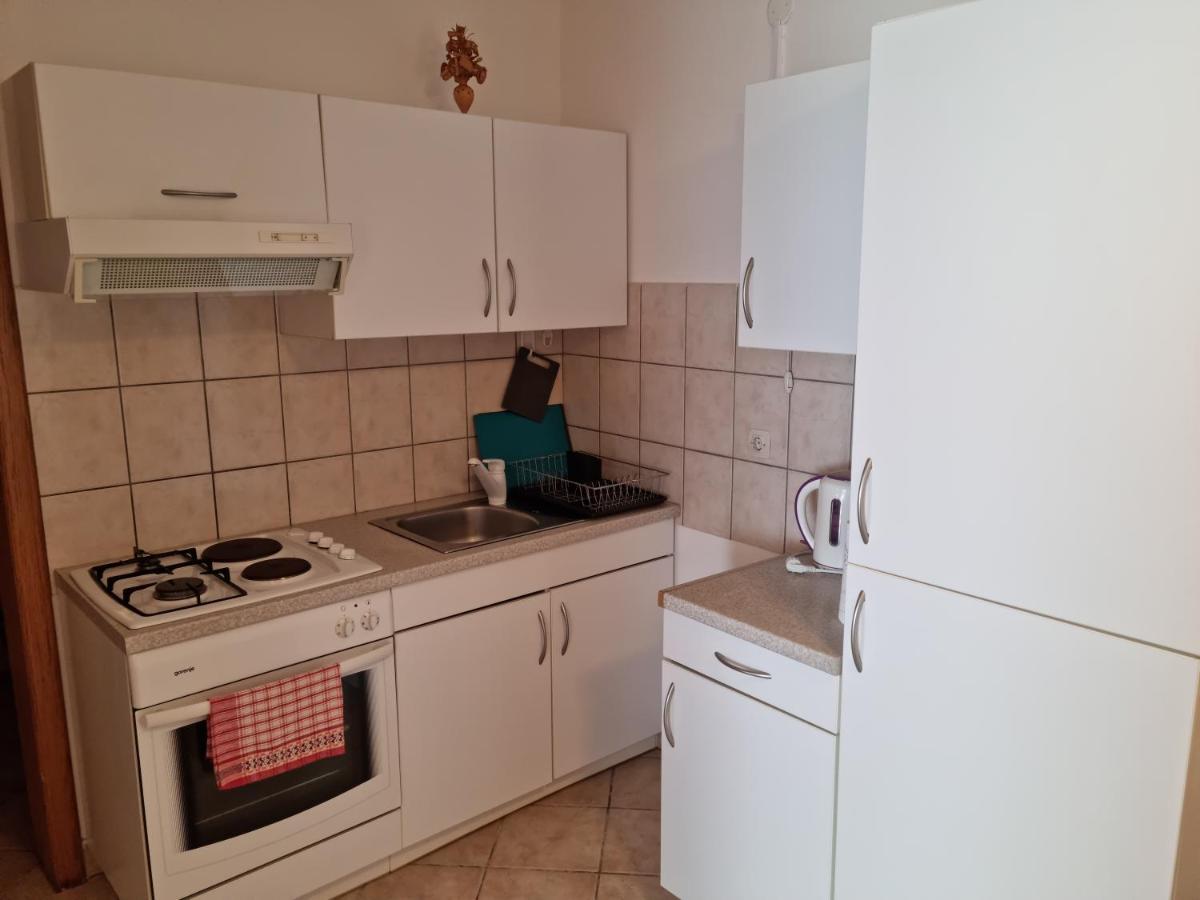 מאלינסקה Apartments Zoretic מראה חיצוני תמונה