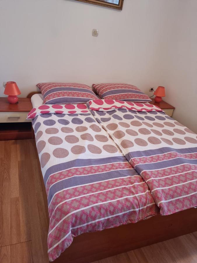 מאלינסקה Apartments Zoretic מראה חיצוני תמונה